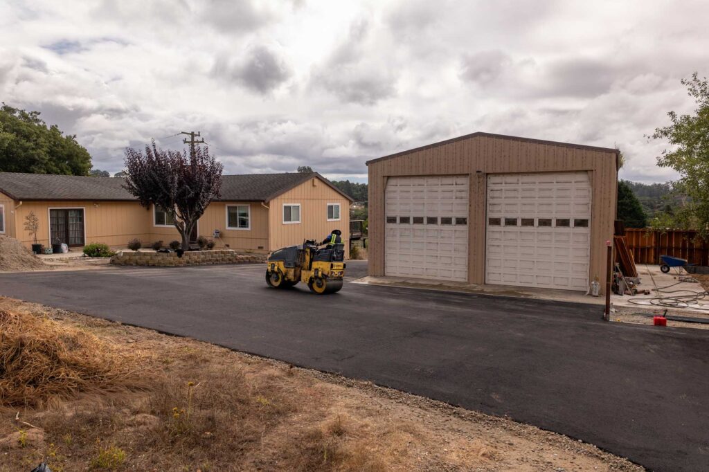 paving-crew-working-on-commercial-lot